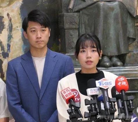 郑丽文轰党中央打压　国民党：依事实说话中国国民党主席候选人郑丽文日前被爆料，