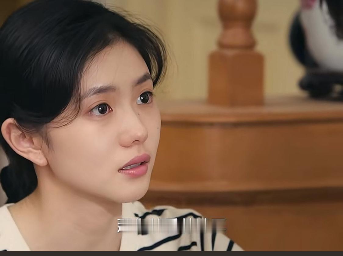 忆秦娥北京市演出大获成功之后，我反倒没了追下去的兴致。再惊艳的人，掉进一地鸡毛的