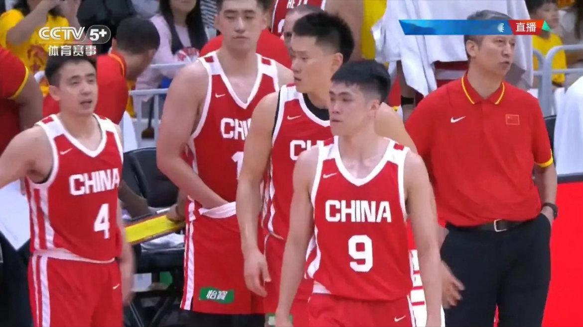 还是打不过！！中国男篮72-91乌拉圭，球员发挥如下！1，赵继伟，跟不上节奏，连
