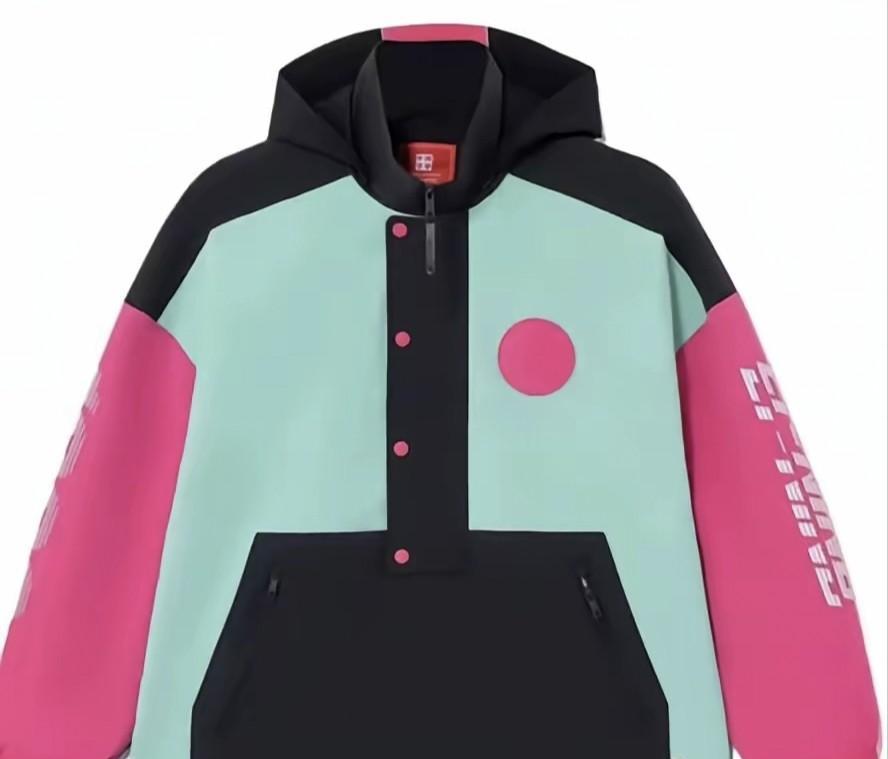 这衣服好看吗？因为本山大叔穿，所以我才知道是李宁牌子，只是这设计有点让人看