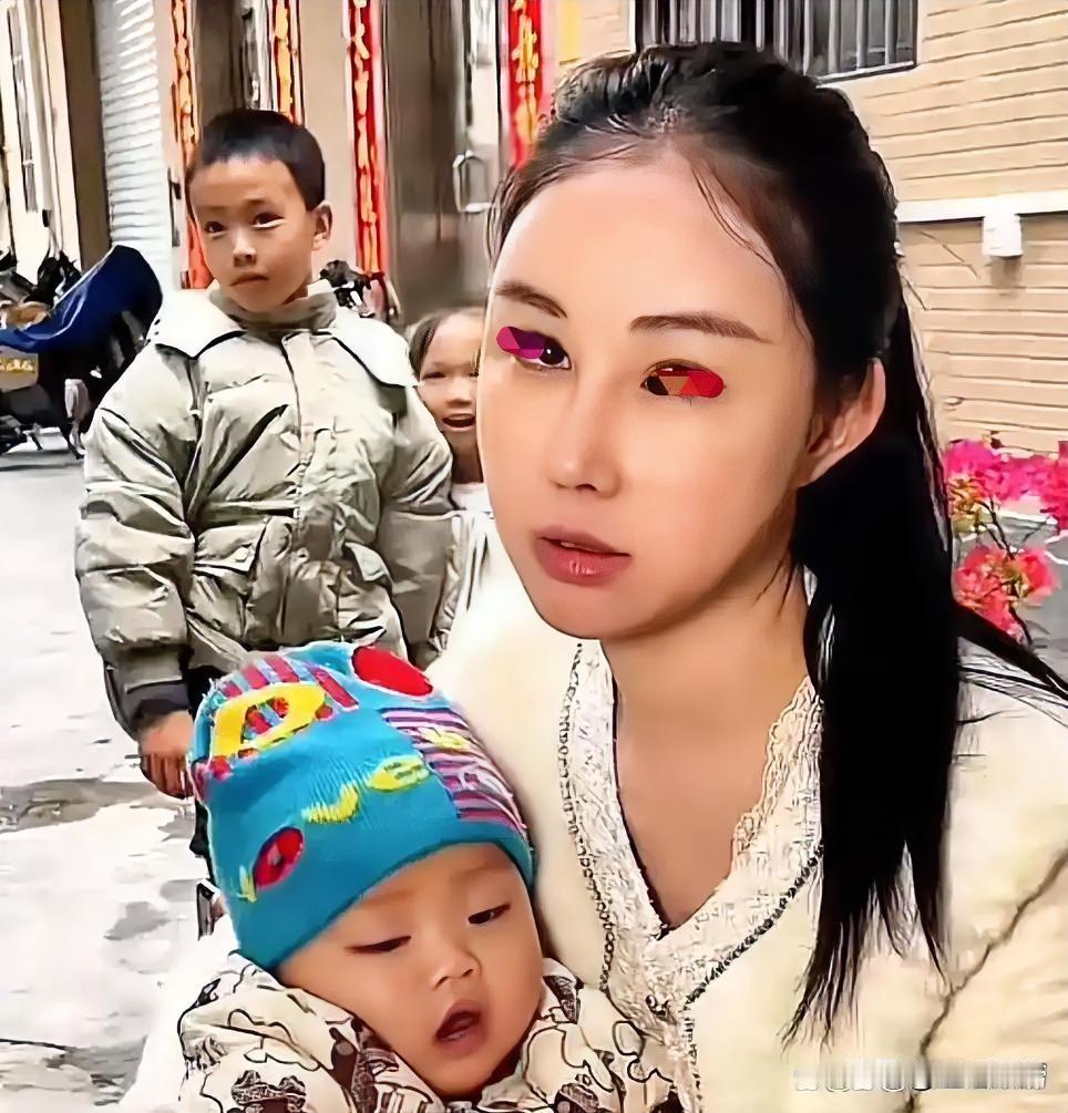 相亲遇奇葩让男人破防了！女子带三个孩子登门，赖在男方家不肯走广东一名35岁