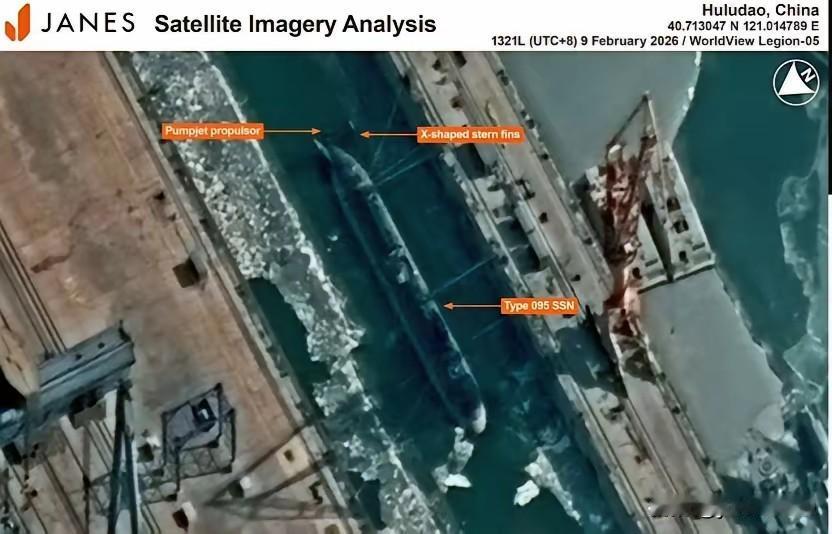 094A战略核潜艇能公开展示内部设施，这释放出积极信号，看来更先进的096至少快