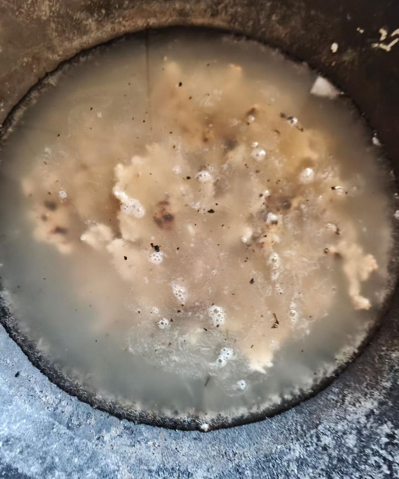据说，很多北方人面对这道美食，都会感觉到不可思议……南方人为什么喝喜欢喝涮锅水