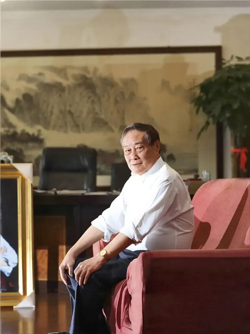 低调沉稳的宗老爷子也没有逃出人性的魔咒，婚外的三个子女起诉主要并不是为了钱。宗