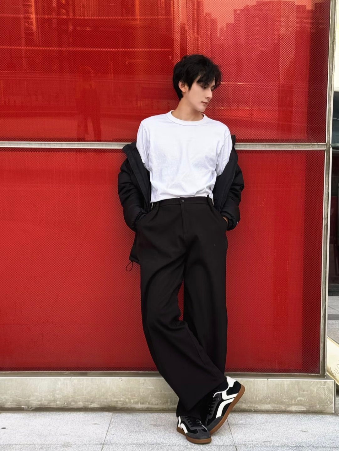 对这个男帅女美狗萌的原生家庭说不出一句重话🥰