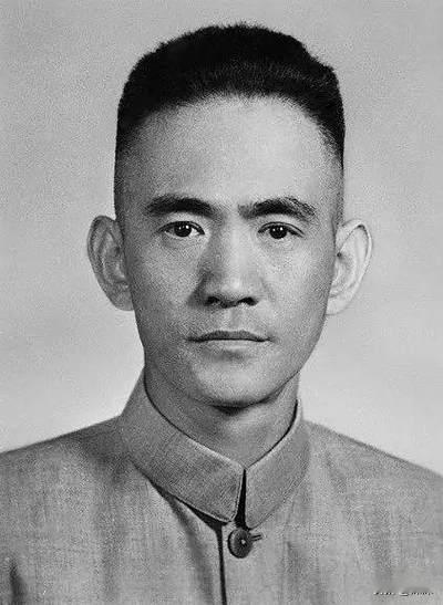 他被称为“救火”书记，44岁任广西省委书记，48岁任河南省委书记，先后主政河南十