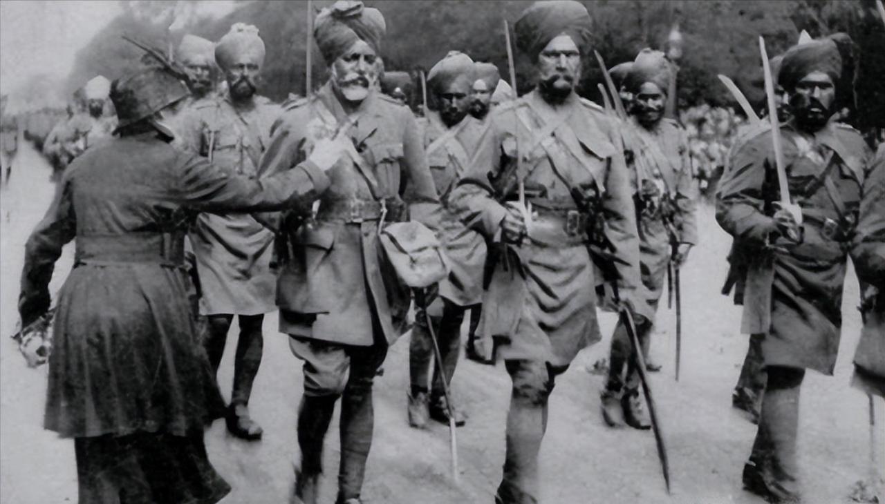 1962年，对印自卫反击战期间，毛主席正在听中印战争的战报，听到印度派出“杰特联