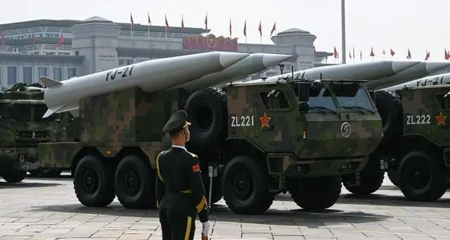 美军突然推翻2027收台时间表：玩不起就改规则，打不过就装瞎年初还在五角大楼