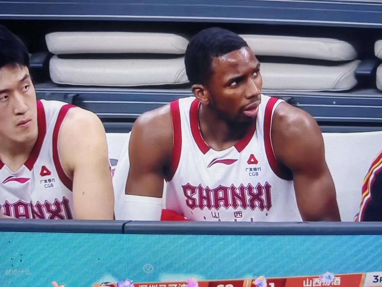 山西队今年又要提前“夺冠”了！CBA最近几年出现了一个奇怪现象！哪儿有山西队