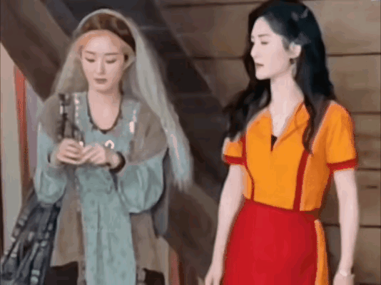 谢娜：我这柔弱不能自理的二弟哟～[大笑]​​​​
