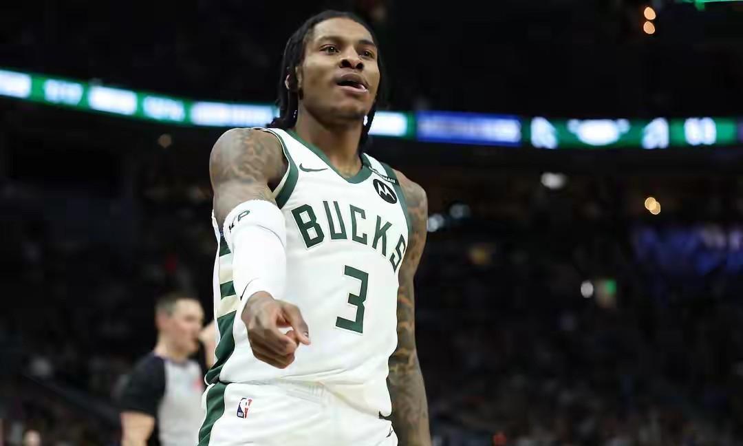 火箭如交易字母哥最好把小波特也带回来火箭队有可能会交易字母哥，在具体筹码上，最