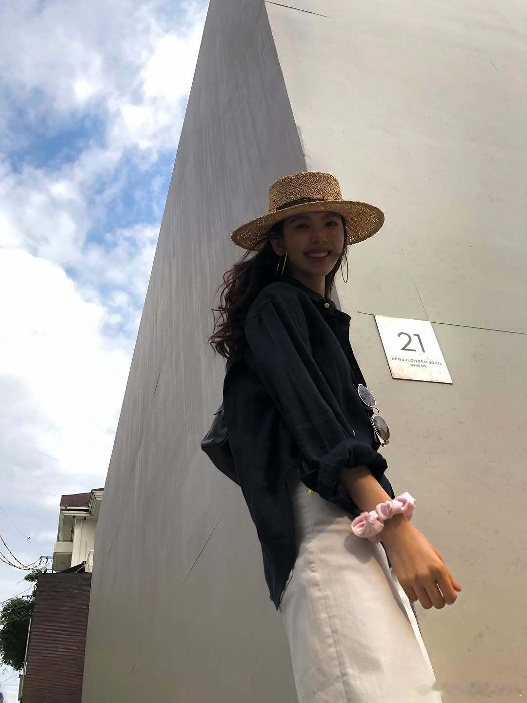 章若楠没有一张是不美的就这样轻轻松松出片