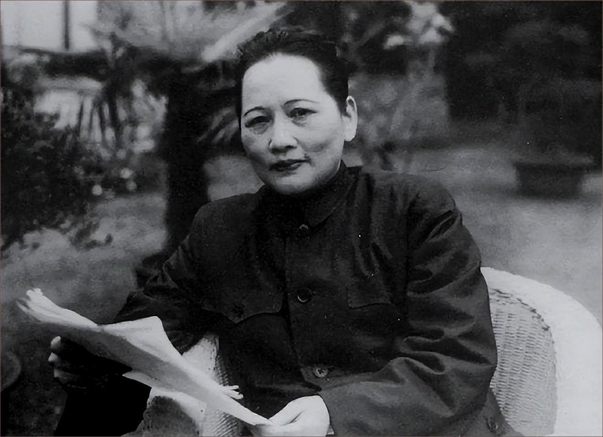 咱们新中国工资最高的那个人，你一定想不到是谁不是毛主席，不是元帅们，而是一位