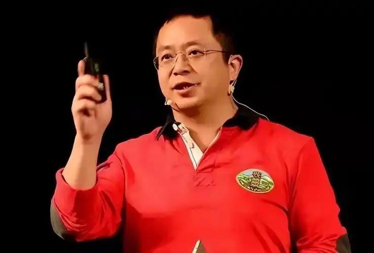 360和周鸿祎说白了为什么一直做不大？你看他做什么东西，不管是杀毒、搜索、手