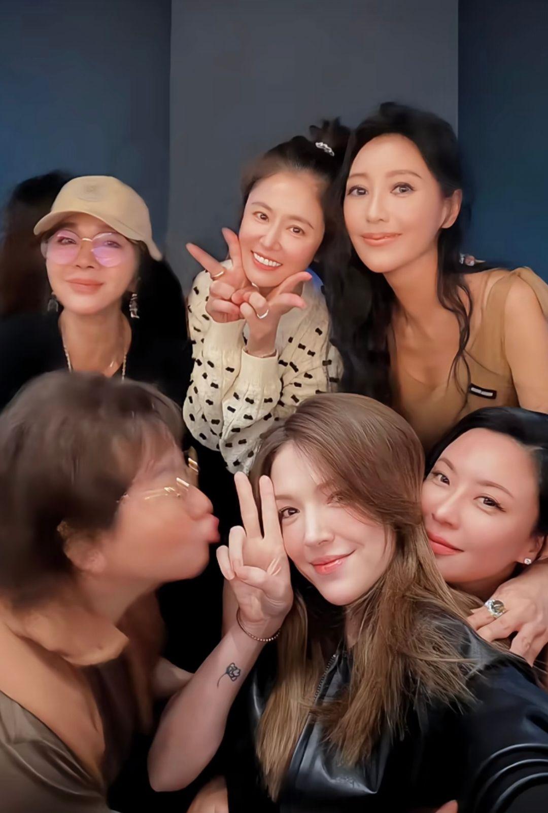 台娱蓝心湄林心如许玮甯关颖