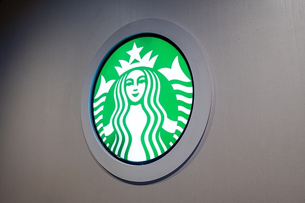 星巴克将中国业务的60%出售给博裕资本, 作价40亿美元