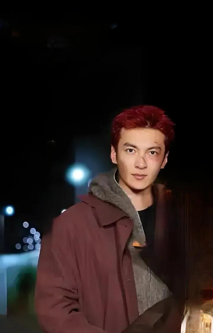 追剧《以法之名》最提气的两个角色，一是孙专委，支持指导组的工作旗帜鲜明，该