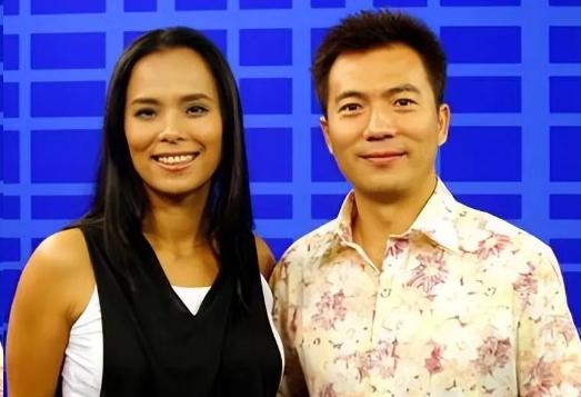 2006年，著名足球解说员黄健翔在妻子孙颖患上乳腺癌后不久，提出了离婚。这个