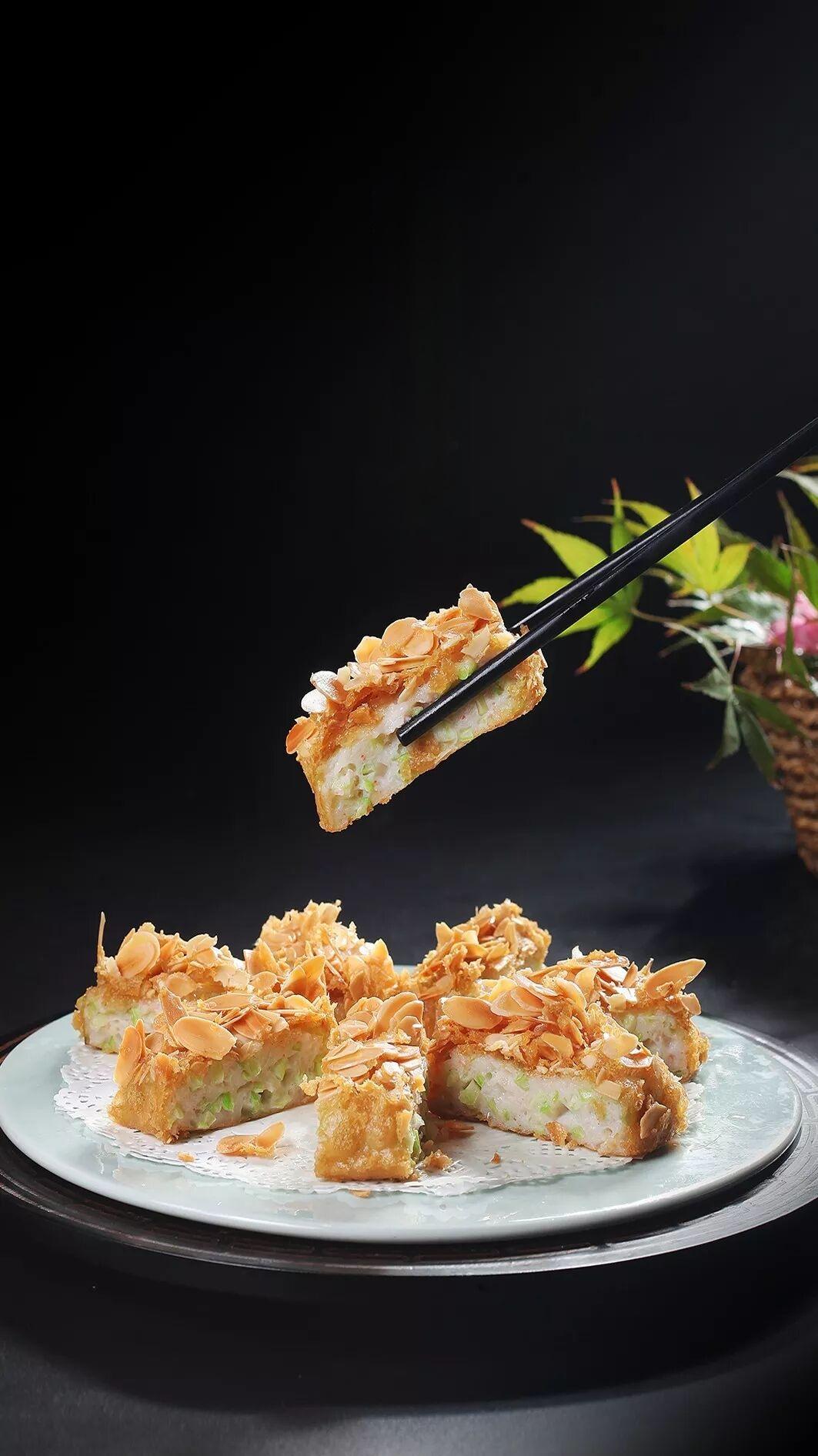 山越山：长沙高端私房菜代表品牌文/中国湘菜文化大师邓杰山越山，通过环境