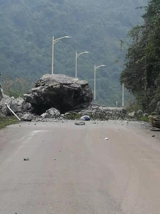 深夜突发震动！广西柳州发生5.2级地震，多地群众连夜出门避险就在深夜时分，