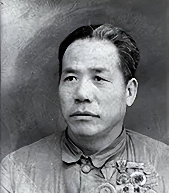 1955年大授衔，伟人翻阅名册突然发问：“那位孤身刺死27名日寇的吕俊生，怎么不