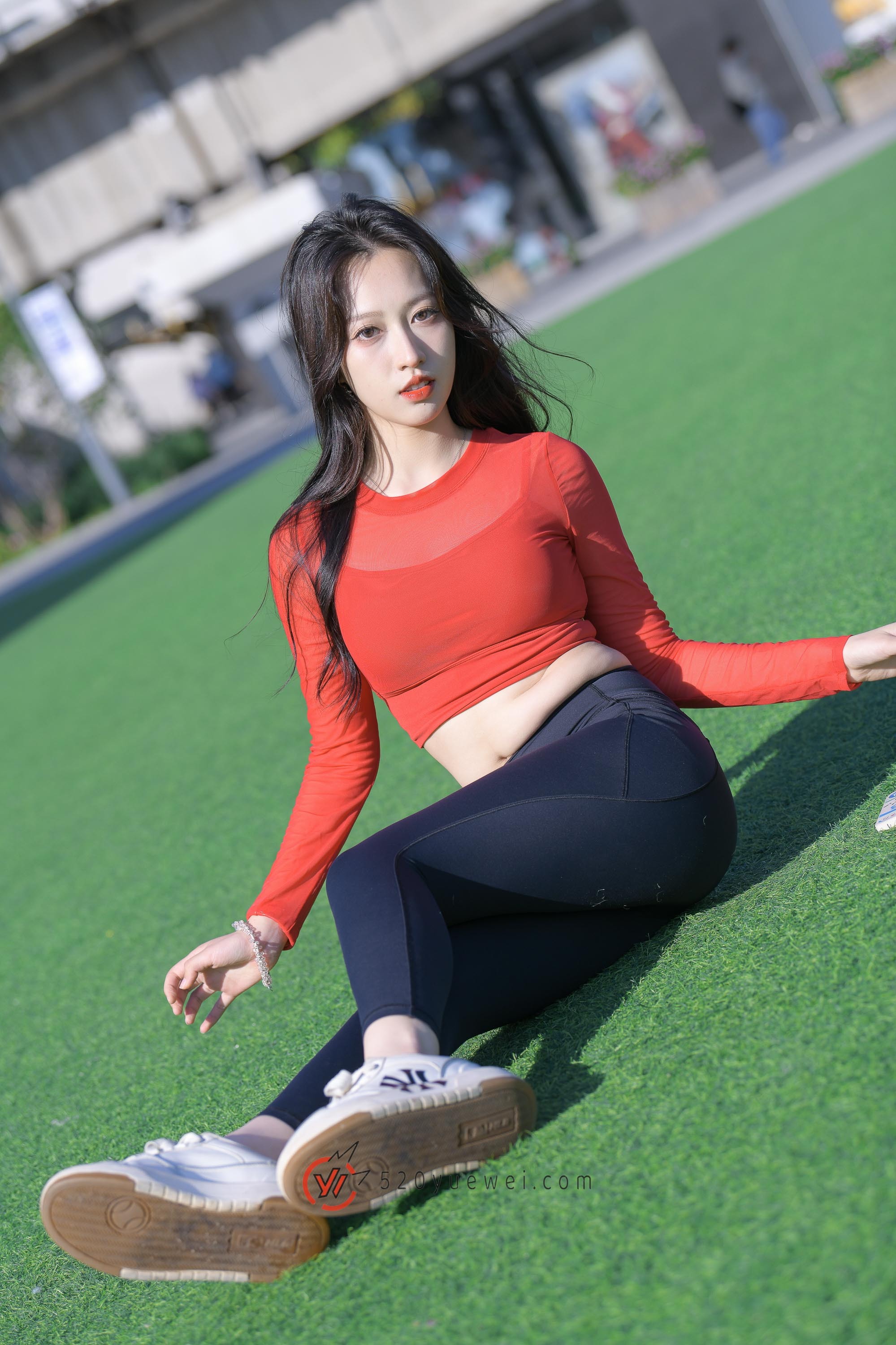 黑色瑜伽活力甜美~~