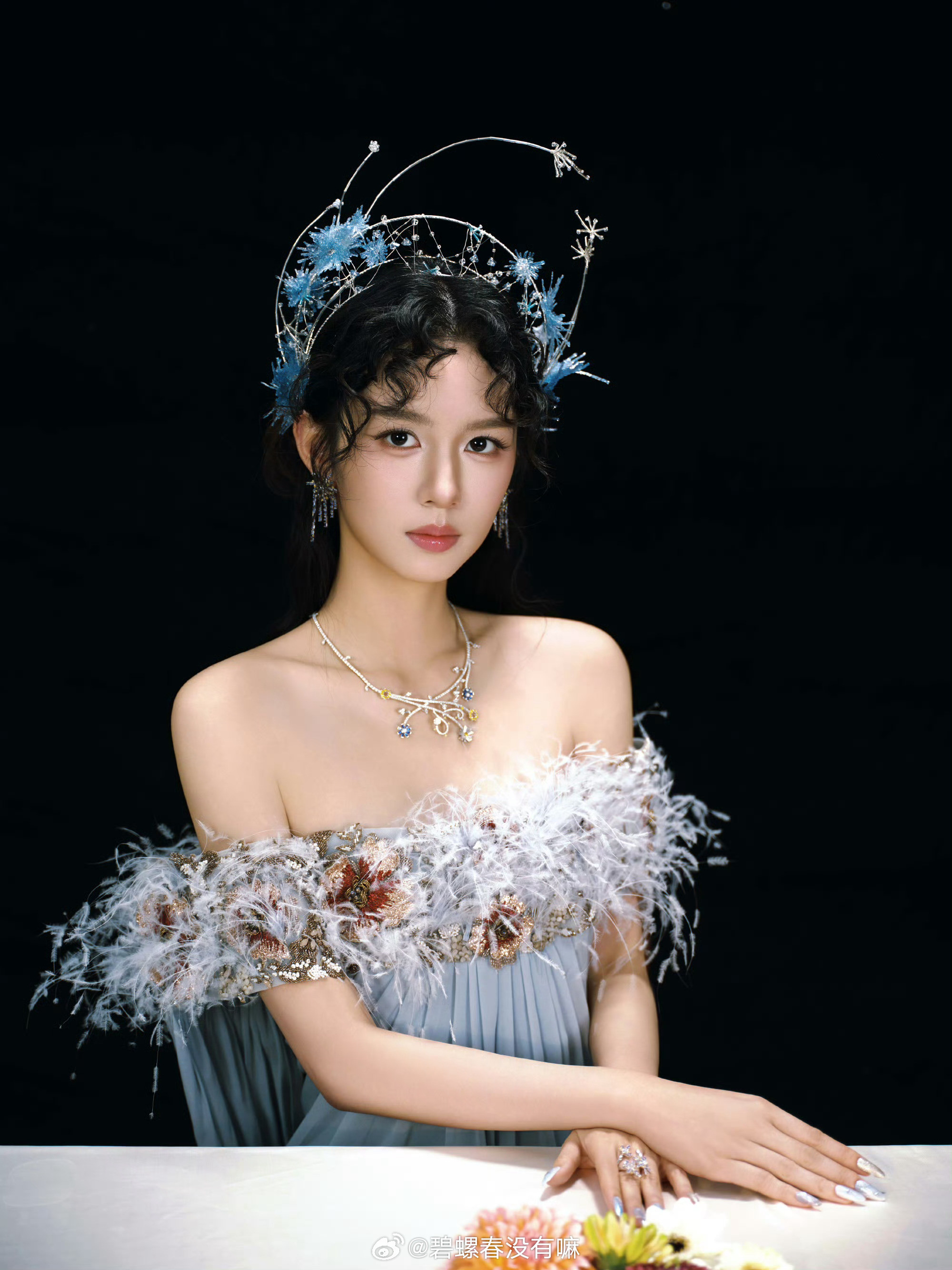 周也微博之夜这套也太美了吧刷到真的眼前一亮