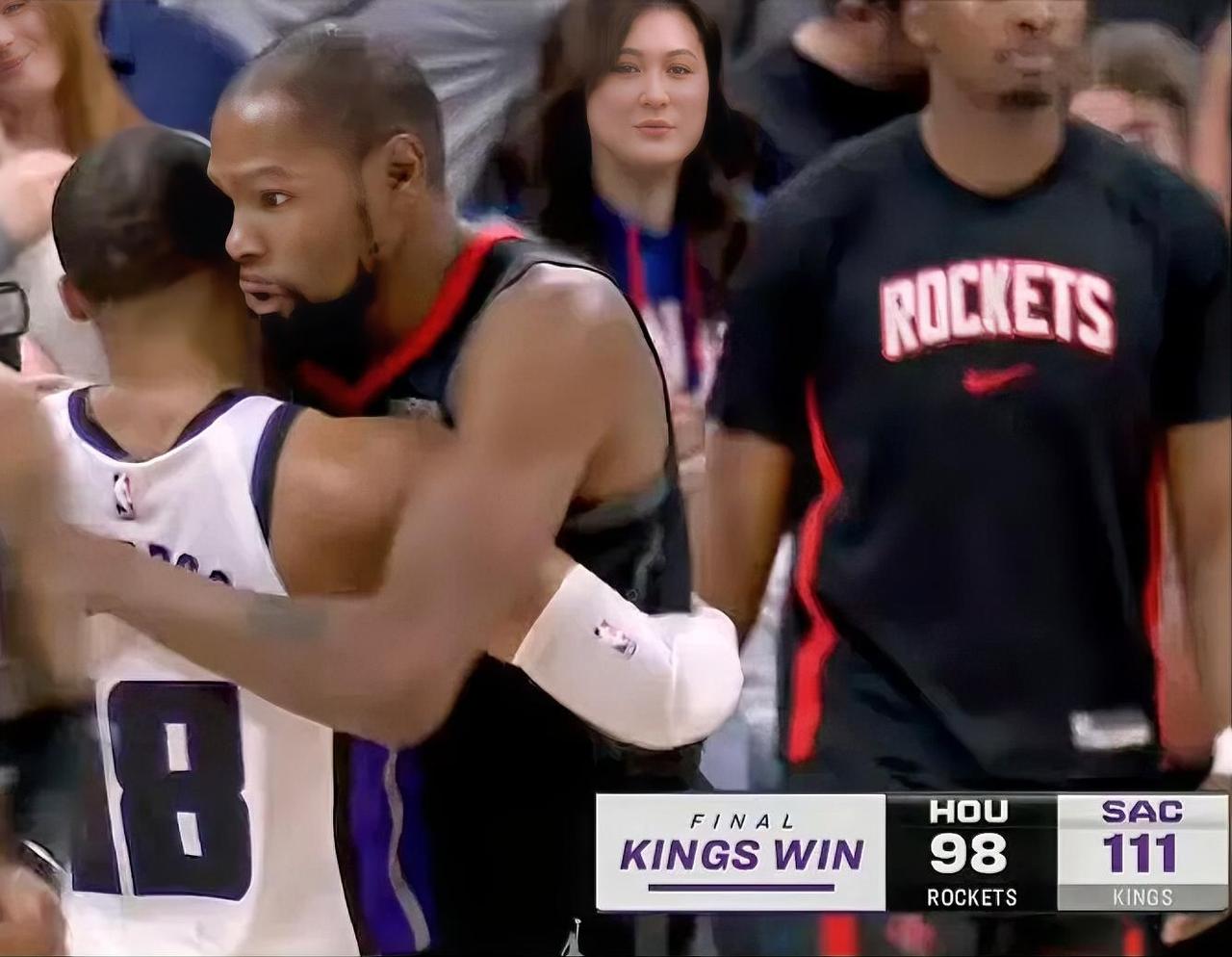 理性讨论，今日杜兰特和威少的数据对比！！威少：今日对阵火箭，上场33分钟，