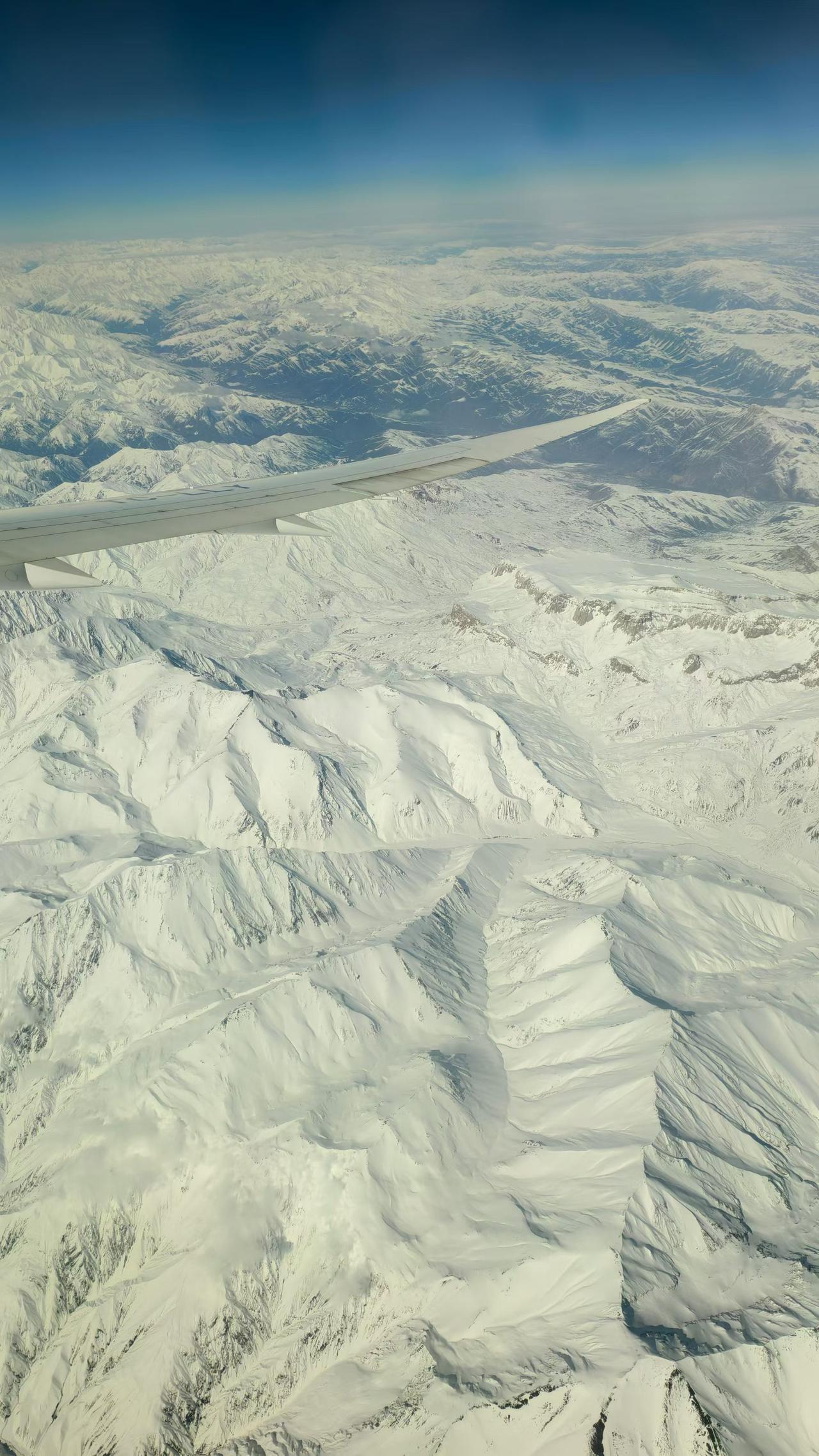 翻过雪山，越过里海，离目的地还有一半的距离，到伊斯坦布尔打个尖儿～开启免费入境