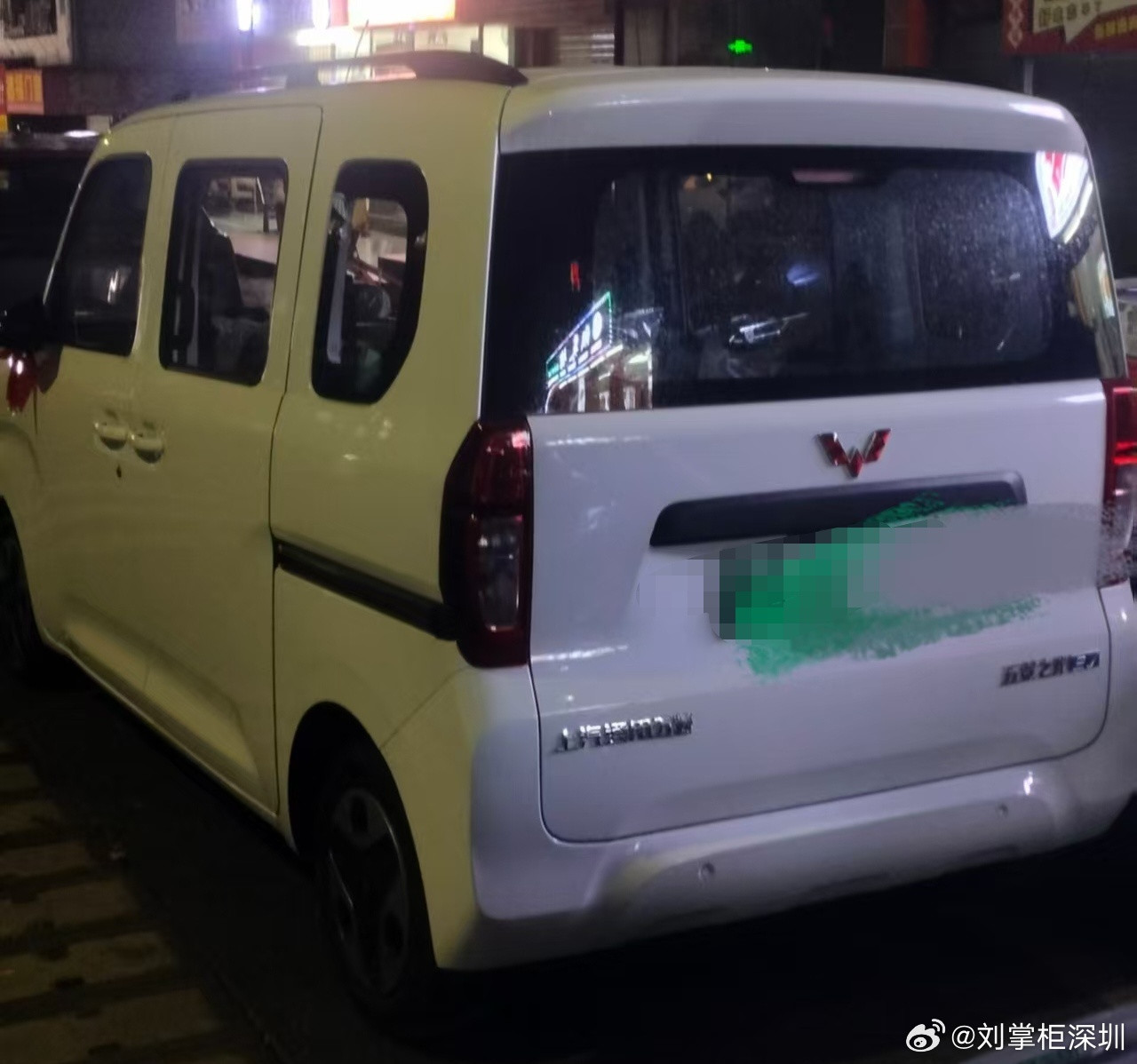 防水手艺人，开着奔驰、奥迪去客户哪里的，客户看到后，第一个疑问，这车靠什么买来的？但确实也有很少个别