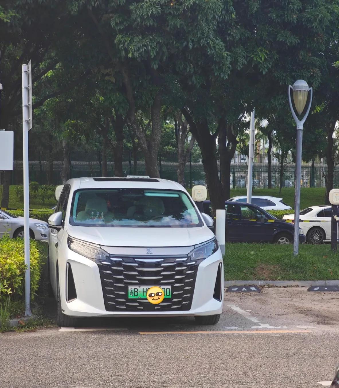 为什么比亚迪夏不怎么火？mpv细分市场不大，还卷！连gl8现在都卖的一般，更别提
