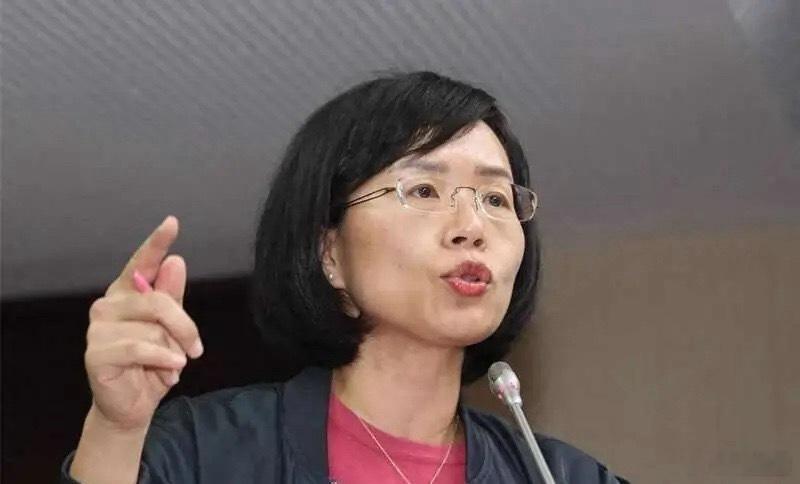 民进党新北市长参选人马苏巧慧此前就放出两岸互不隶属的分裂言论，遭到国民党参选人李