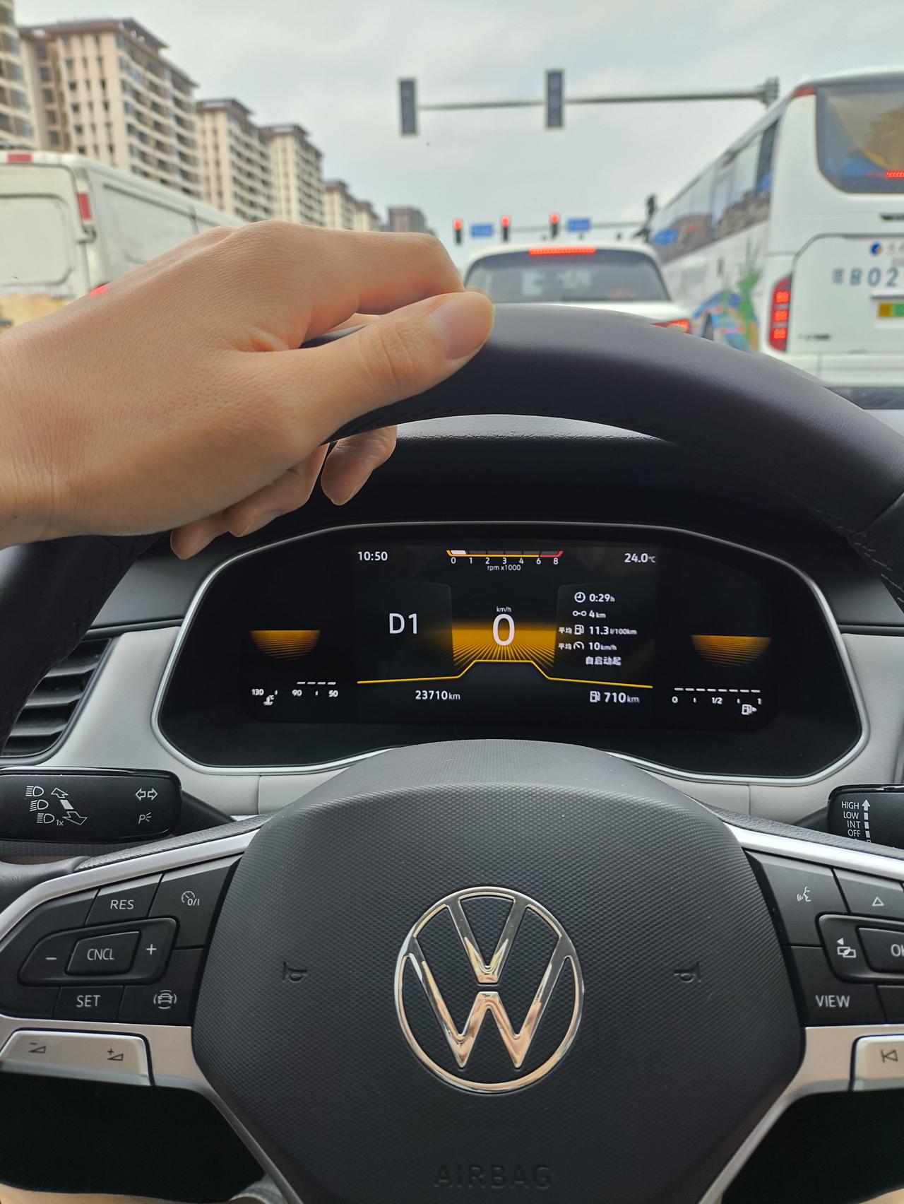 大众宝来驾驶感想大众宝来，我开过最烂的车，油门响应巨慢，一脚地板油，它不换挡，