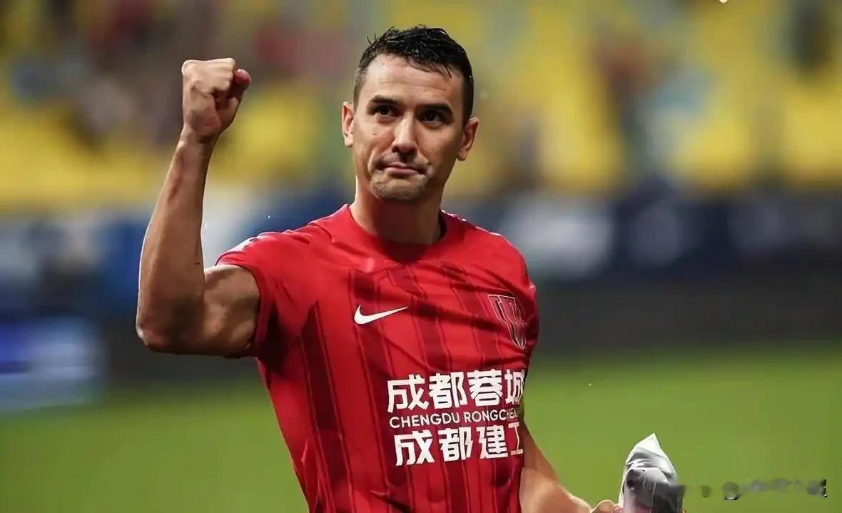 蓉城队的成功，不单单只是体现在成绩上，在场下的比拼也完全力压众多球队。今天就说