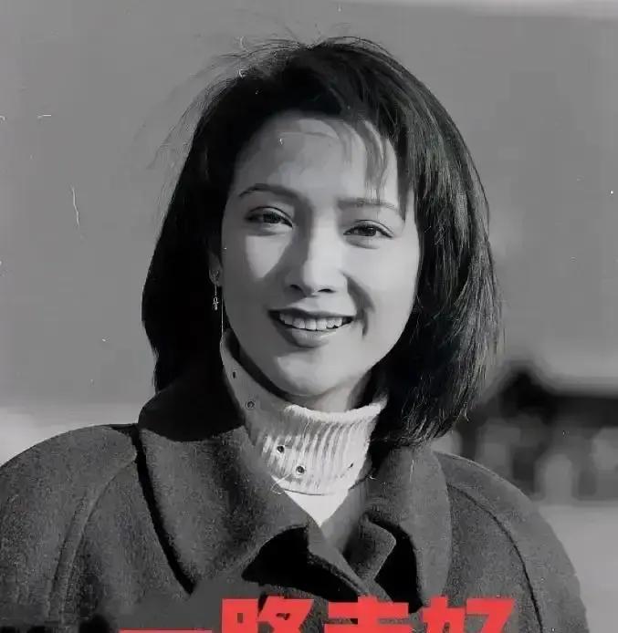 何晴和许亚军那档子事，过去这么多年了，还是有人念叨。两人2003年离的婚，算是好