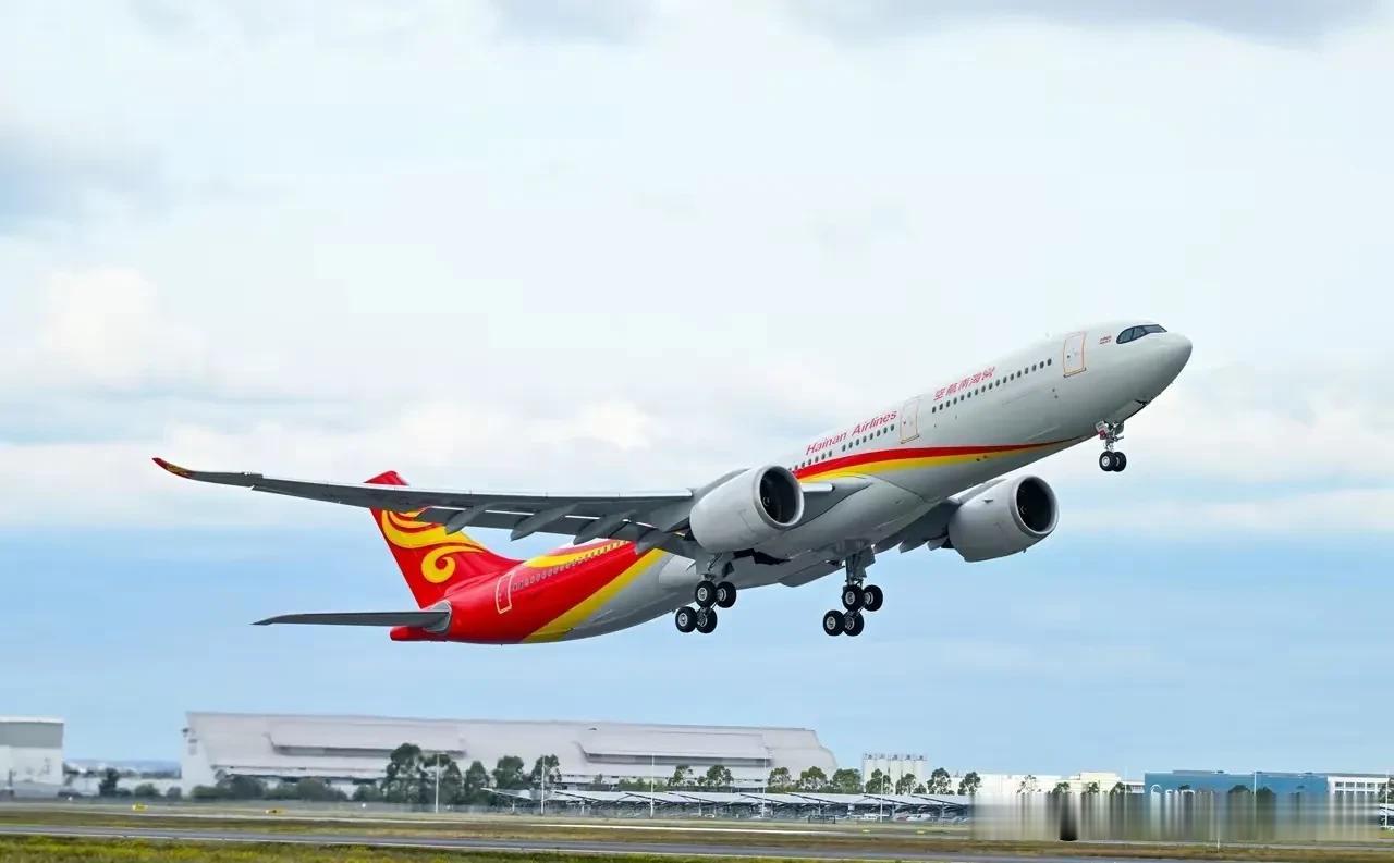 说个事儿啊，估计你们听完也得跟着揪心一下。就上个月6月25号，大连的王女士坐