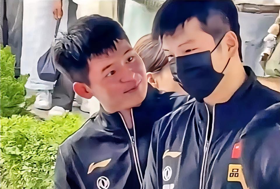 林诗栋说：现在的偶像依然是樊振东一句话引发了热议有人说：石头经常跟着王楚钦，