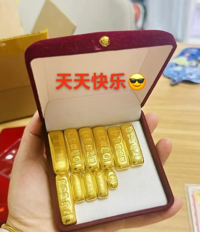 手里有大量黄金的人，这次真的要哭啦！3月21日早上7:50分，国内大盘实