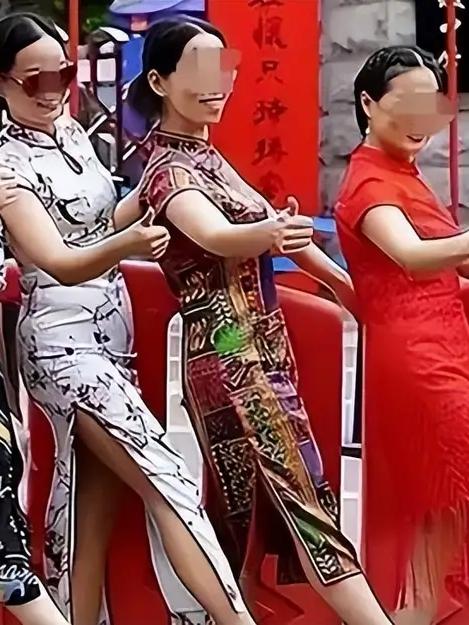 高考才结束3天，恶心的一幕就发生了！浙江温州一位00后女店主卖出去421件送考旗