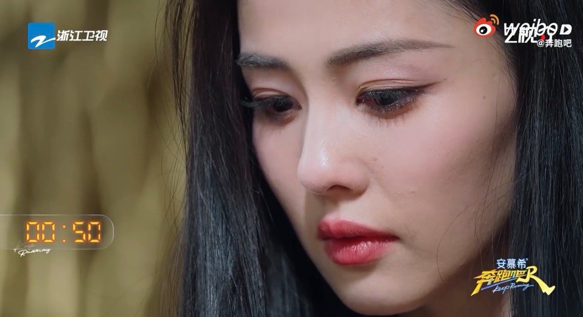 白鹿一秒入戏一秒出戏白鹿带来的惊喜，那可真的不止一点点，看到这非常快入戏又非常