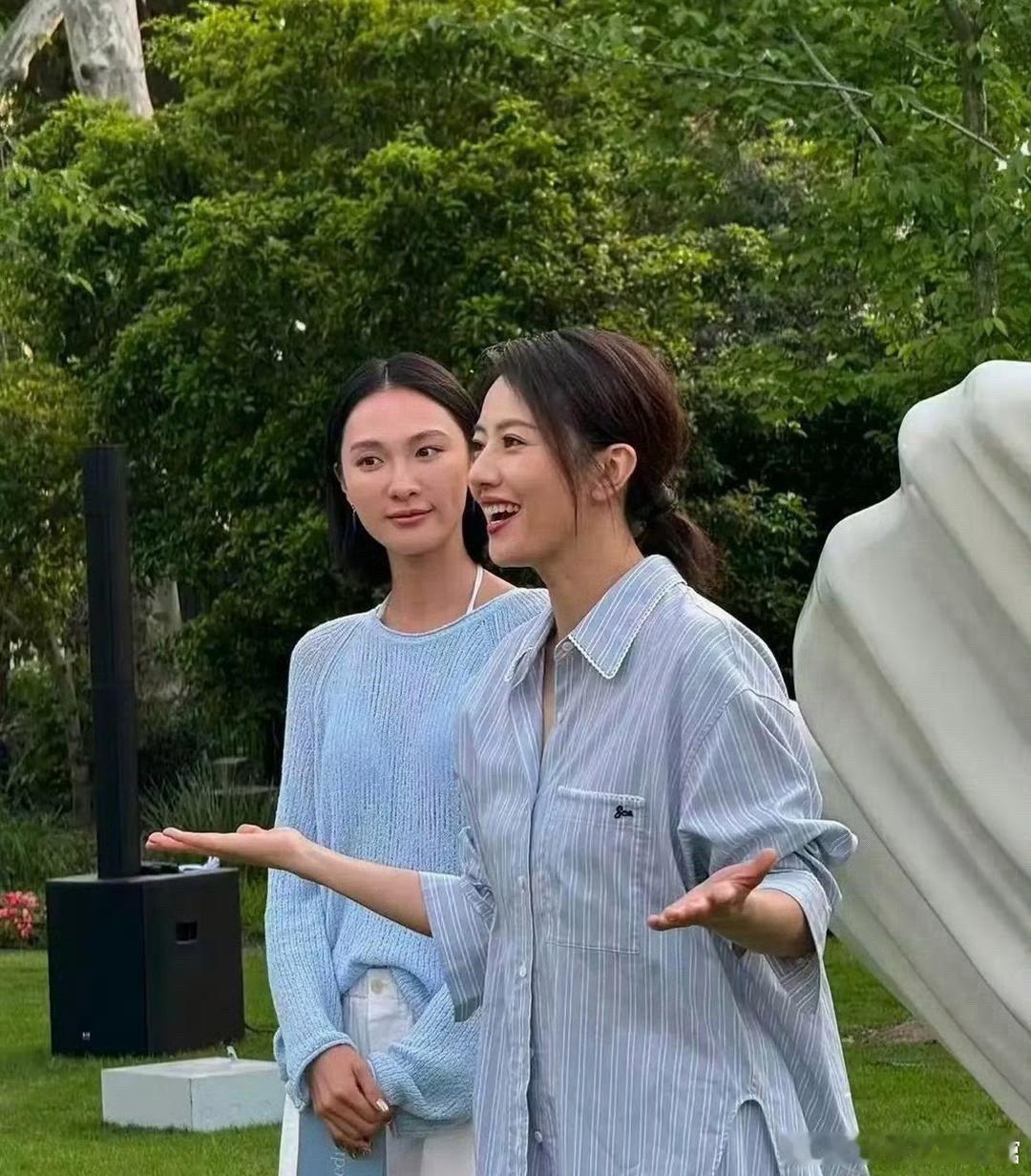 高圆圆一出场，好像在告诉我，哪有什么岁月风霜啊！