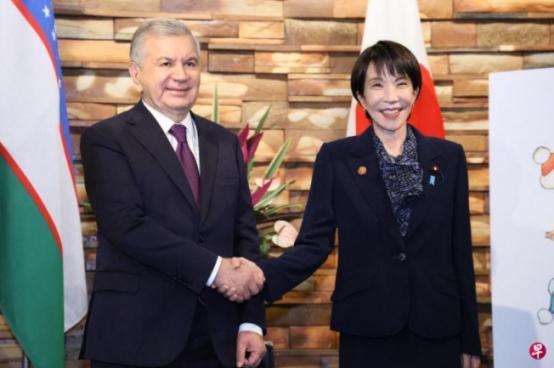 反制不过夜，这就是普京的风格！高市早苗刚刚兴高采烈地主持召开完日本+中亚国家峰会