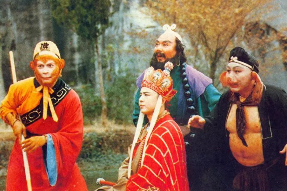 在《西游记》中，孙悟空上闹天宫，下闯地府，还搅得水下龙宫不得安宁。孙悟空之所