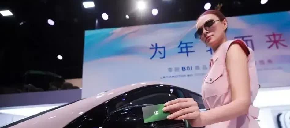 我国最赚钱的车企是：第5名吉利汽车﹣﹣全年盈利53亿元；第4名长安