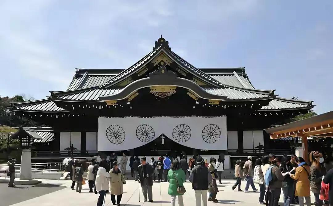 日本寺庙分子孙庙和十方丛林子孙庙就是家庙只能剃度不能授戒（所以日本的家庙逐渐