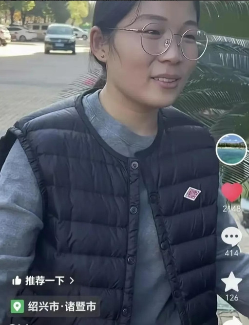 山东女孩寻亲30年，奔赴1000公里到浙江认亲却被父母姐妹拒绝认亲，因为女孩非拐