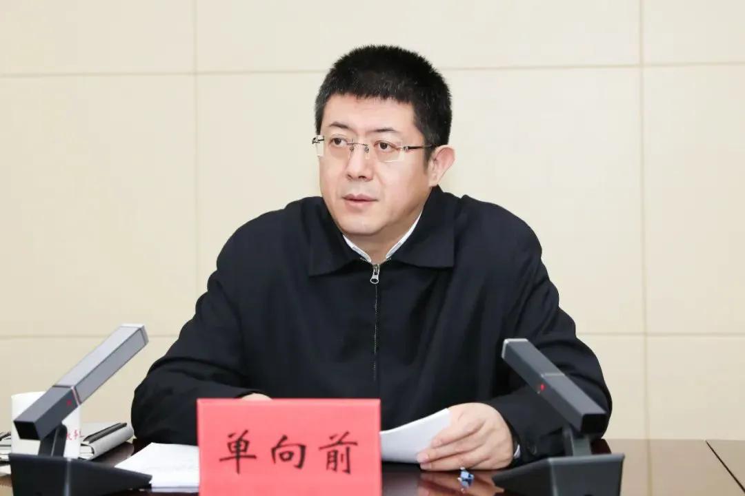 单向前任安徽省委副书记(附简历)