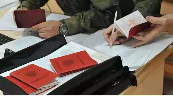 俄罗斯征兵的意外承诺俄罗斯这次征兵，做了一个让所有人都意外的承诺。13.5