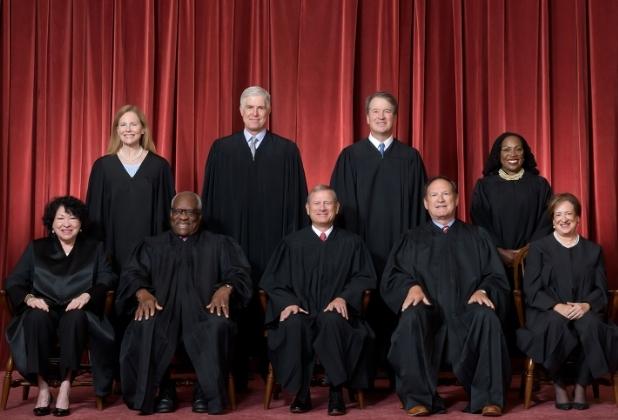 美媒：特朗普胜诉之路戛然而止，这是最高法院的独立宣言美国最高法院2月20日以6