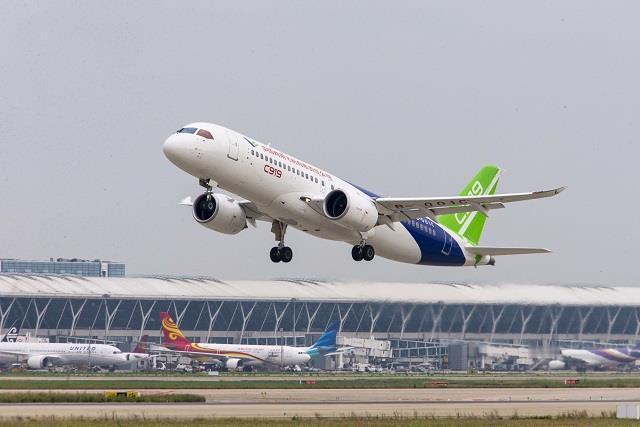 波音、空客这下彻底傻眼！之前他俩笃定，只要欧美不发放适航证，咱们C919根本